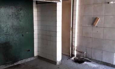 Venta En Bloque De 3 Locales Y 3 Viviendas Ituzaingo Retasado Oportunidad