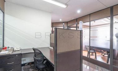 oficina en arriendo/venta en chico norte. Cod A1324