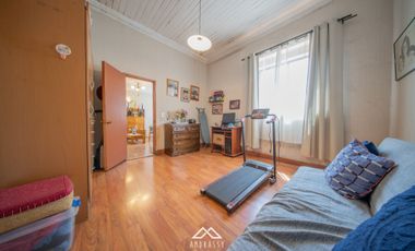 Oportunidad única en San Miguel: ideal para vivir, emprender o invertir.