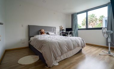 Casa en venta de 5 dorm. en Colina