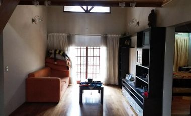 Excelente Chalet  con detalles de categoría en san justo . RETASADO OPORTUNIDAD. VENTA URGENTE