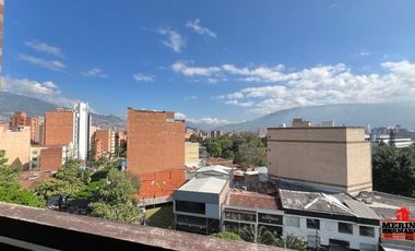 oficina en venta en laureles. Cod V5057