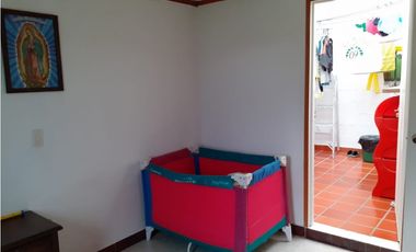 VENNTA CASA 130 mts2 LA CEJA SECTOR LA CRUZ