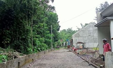 DIJUAL RUMAH MURAH DI TEMPEL HANYA 7 MENIT KE RSUD SLEMAN