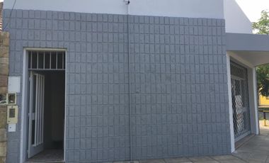 Excelente Local de 80 m2 en Lomas de Zamora Oeste