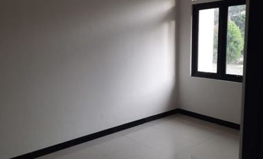 Rumah Siap Huni Lokasi Strategis Di Kota Bandung