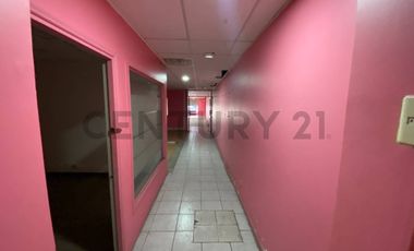 Se arrienda amplio local comercial sector centro ubicaciòn estratègica