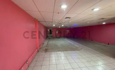 Se arrienda amplio local comercial sector centro ubicaciòn estratègica