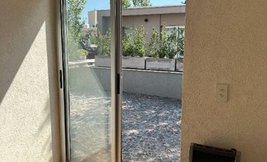 Casa PH en venta en Hurlingham