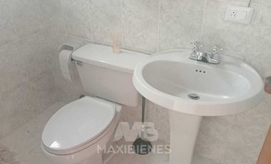 casa en arriendo en estadio. Cod A63338
