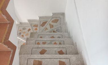 apartamento en arriendo en hacienda piedra pintada piso 2. Cod A13923