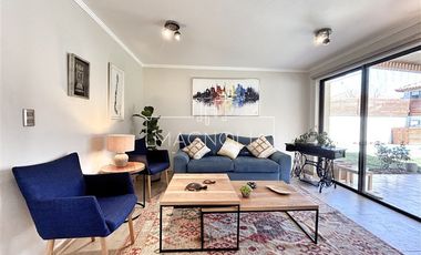 Casa en venta de 3 dorm. en Colina