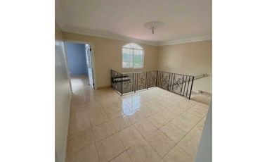 VENTA CASA DUPLEX - SAN ANTONIO - PANAMA