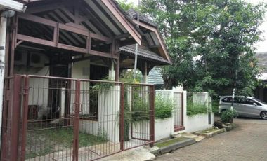 Rumah murah Tanah 180 m2 di kawasan Pondok Aren, Tangerang siap huni, lokasi dekat Arinda