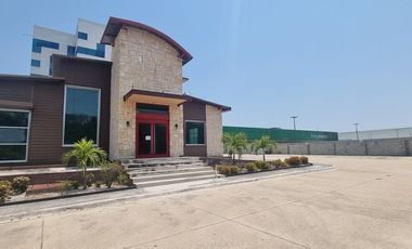 LOCAL COMERCIAL/ OFICINAS