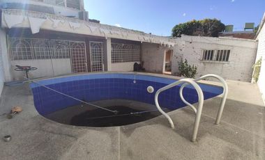 casa en venta en barrio blanco. Cod V22437