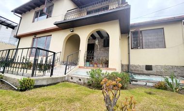 CASA EL BATAN RESIDENCIAL CON 8 DORMITORIOS