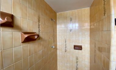 SE VENDE O ARRIENDA CASA ESQUINERA EN EL BARRIO JARDIN