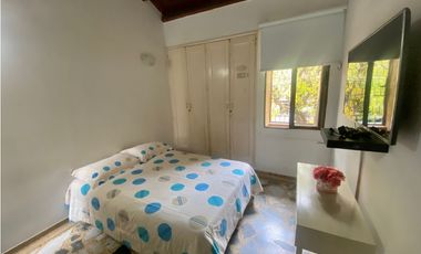 SE VENDE O ARRIENDA CASA ESQUINERA EN EL BARRIO JARDIN