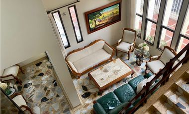 SE VENDE O ARRIENDA CASA ESQUINERA EN EL BARRIO JARDIN