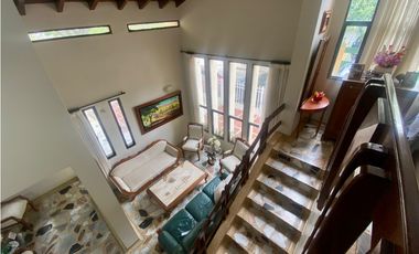 SE VENDE O ARRIENDA CASA ESQUINERA EN EL BARRIO JARDIN