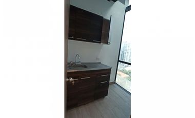 HERMOSAS OFICINAS EN CALLE 50 DESDE 92,94,Y 97 METROS -I.G.