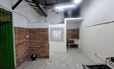 COD. 6197 - SE ARRIENDA CASA COMERCIAL - BARRIO: EL PRADO