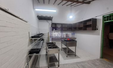 COD. 6197 - SE ARRIENDA CASA COMERCIAL - BARRIO: EL PRADO