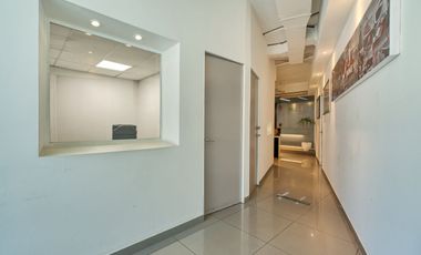 Estupenda oficina en ciudad empresarial  30 UF x m2