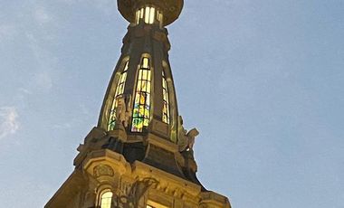 DEPARTAMENTO 4 AMB/ DEPENDENCIA/ 3 BAÑOS/COCHERA/2 BALCONES/VISTA ABIERTA