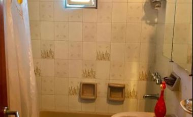 DEPARTAMENTO 4 AMB/ DEPENDENCIA/ 3 BAÑOS/COCHERA/2 BALCONES/VISTA ABIERTA