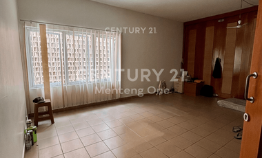 Ruang Usaha 2 Lantai Lokasi Strategis Di Jakarta Pusat