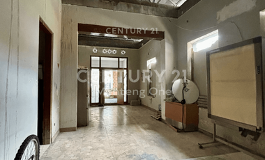 Ruang Usaha 2 Lantai Lokasi Strategis Di Jakarta Pusat