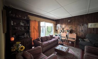 AMPLIA CASA 5 DOR 2 BAÑOS, CON PISCINA