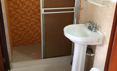 apartaestudio en venta en pinares. Cod V5254