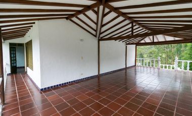 finca en venta en vereda san luis. Cod V1080013