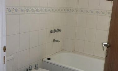 Departamento 2 amb. al frente