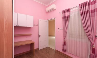 Rumah 2 Lt Bebas Banjir 7 Mnt ke RS Citra Harapan Hadap Timur J-39657