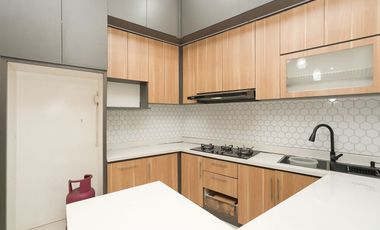 Rumah 2 Lt Bebas Banjir 7 Mnt ke RS Citra Harapan Hadap Timur J-39657