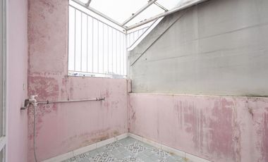 Rumah 2 Lt Bebas Banjir 7 Mnt ke RS Citra Harapan Hadap Timur J-39657