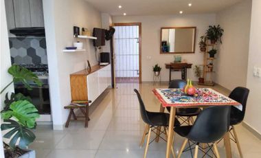 EN VENTA APARTAMENTO REMODELADO ALTO BOSQUE