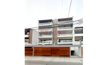 Lujoso Duplex En Chacarilla Surco