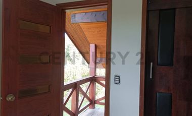 CASA 300 m2 EN CONDOMINIO A 3 KM CENTRO VILLARRICA
