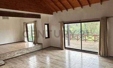 CASA 300 m2 EN CONDOMINIO A 3 KM CENTRO VILLARRICA