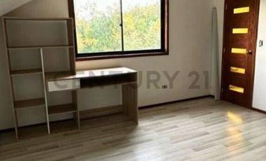 CASA 300 m2 EN CONDOMINIO A 3 KM CENTRO VILLARRICA