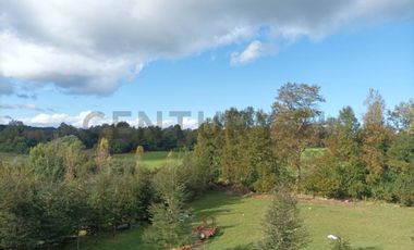 CASA 300 m2 EN CONDOMINIO A 3 KM CENTRO VILLARRICA