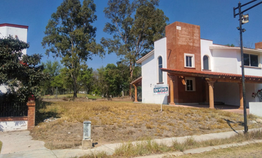 Terreno en venta Fraccionamiento Club de Golf Tequisquiapan
