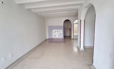 COD. 6049 - SE ARRIENDA CASA - BARRIO: EL TEJAR