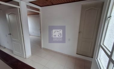 COD. 6049 - SE ARRIENDA CASA - BARRIO: EL TEJAR