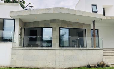 BURGOS CUERNAVACA VENDO CASA UNA PLANTA EN PRIVADA VIGILANCIA $7,000,000